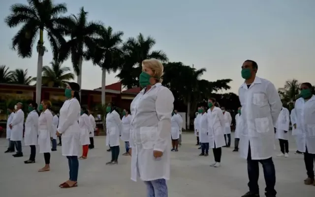 Bahamas cuenta actualmente con 35 profesionales de la salud cubanos.