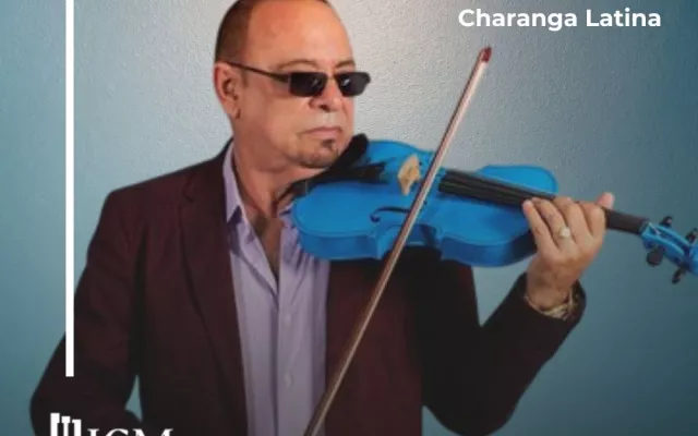 Enrique Álvarez Navarro, líder y fundador de La Charanga Latina.