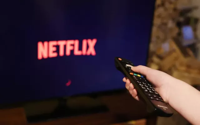 Netflix es un servicio en streaming que ofrece una amplia variedad de contenidos.