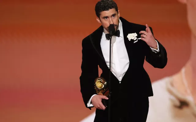 Bad Bunny habla en la 2026 Grammys