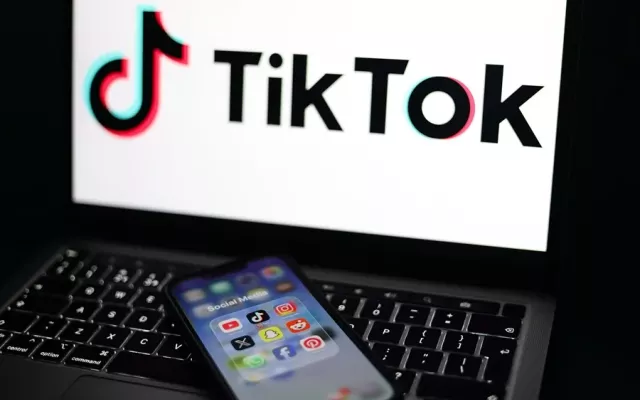 La red social TikTok se encuentra inmersa en una fuerte polémica relacionada con la censura de contenido.