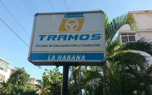 Empresa de Educación Vial y Conducción, Tramos, ubicada en el Vedado.