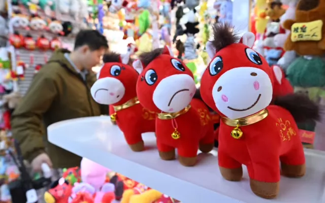 El caballo llorón, último juguete chino en tendencia.
