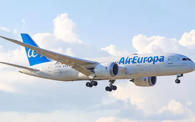 Air Europa mantiene sus operaciones aéreas con Cuba.