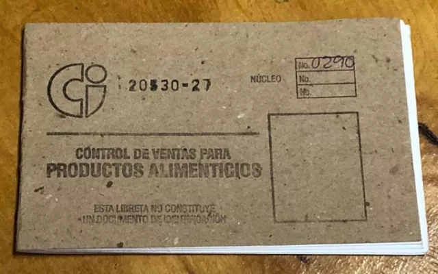 Libreta de abastecimiento cubana.