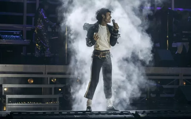 Michael Jackson, en la película 'Michael', interpretado por Jaafar Jackson.