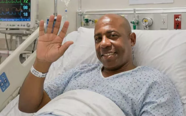 Carlos Tabares, exjugador de béisbol cubano.