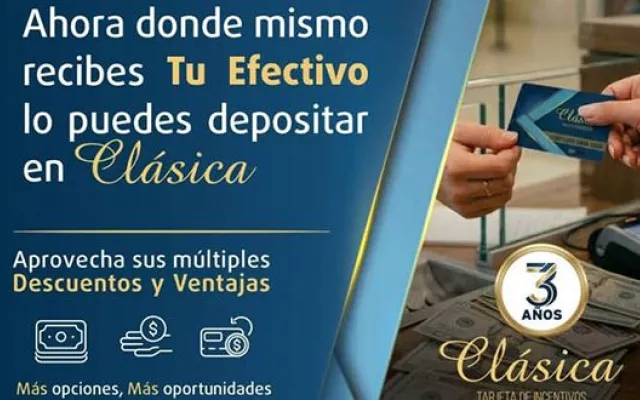 Billetes de dólares y gráficas alusivas al cobro de remesas internacionales en efectivo.