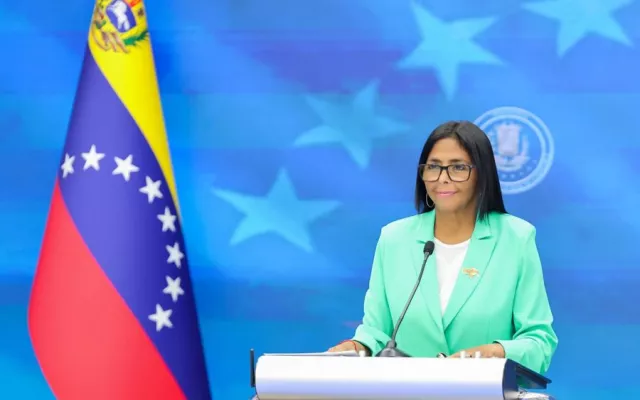 Delcy Rodríguez, presidenta encargada de Venezuela, en un evento.