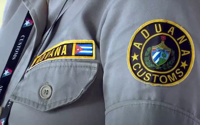 Imagen de una operación de la Aduana Cubana en el Aeropuerto Internacional José Martí.