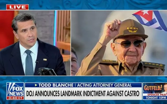 Todd Blanche, fiscal general adjunto interino, durante una entrevista para Fox News sobre el caso de Raúl Castro.