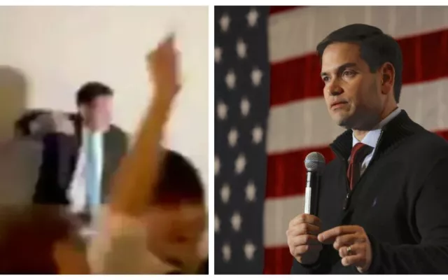 Marco Rubio con auriculares detrás de una mesa de mezclas de DJ en una boda.