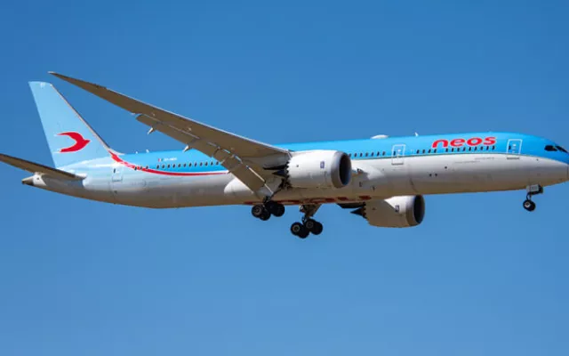 Imagen de un avión de la aerolínea Neos Air.