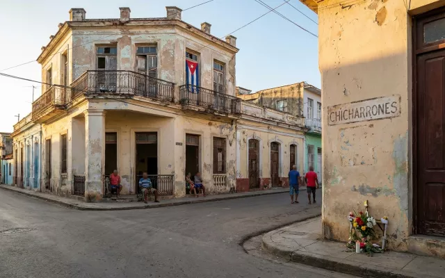 Imagen ilustrativa de un barrio cubano