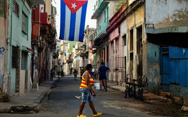Cuba autoriza a empresa española para comercializar equipos energéticos e industriales