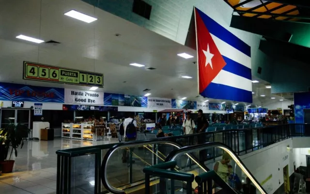 Vista exterior del Aeropuerto Internacional Juan Gualberto Gómez Ferrer en Varadero.