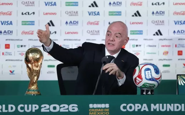 Gianni Infantino en conferencia de prensa en el Estadio Azteca antes del Mundial 2026.