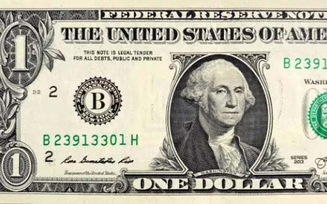El dólar alcanzó hoy un valor de 615 cup en el mercado informal cubano.