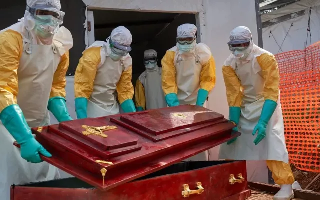 Ataúdes preparados en el contexto del brote de ébola en la República Democrática del Congo.