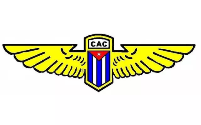 Logo del Club de Aviación de Cuba en el contexto de la conmemoración del centenario de Fidel.