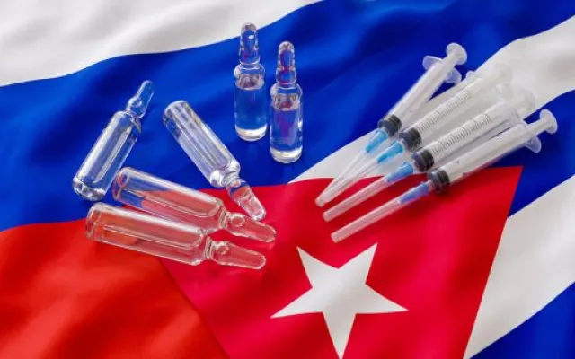Fotografía relacionada con la firma o presentación del acuerdo entre Rusia y Cuba en el sector farmacéutico.