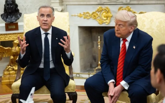 El primer ministro canadiense Mark Carney junto al presidente Donald Trump en la Casa Blanca durante mayo de 2025.