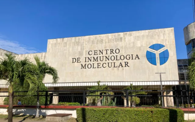 Imagen de las instalaciones del Centro de Inmunología Molecular en La Habana, Cuba.