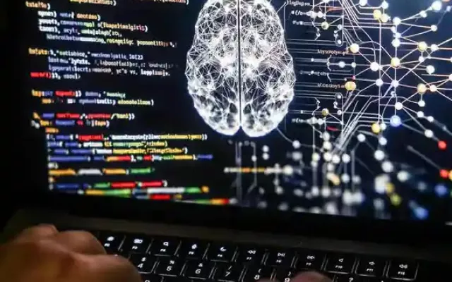 Los riesgos para la ciberseguridad a nivel global son muy altos, asegura el CEO de Anthropics