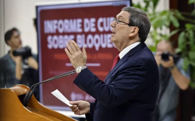 El canciller cubano Bruno Rodríguez durante la presentación del informe anual sobre el embargo en La Habana.