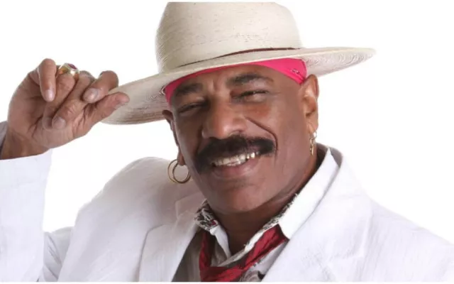 Fotografía del cantante Pedrito Calvo, legendario músico cubano.