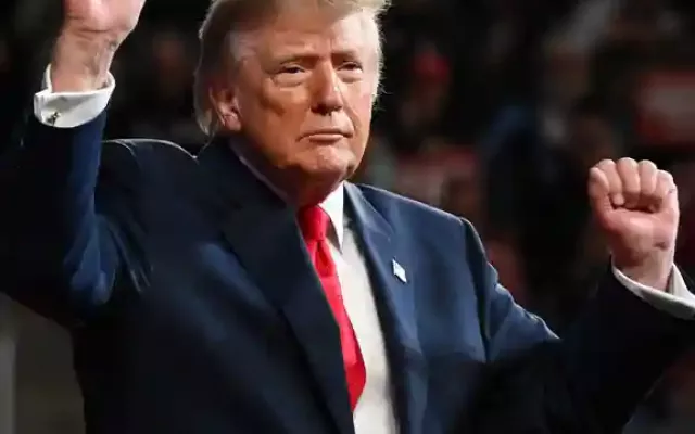 Jueza ordena a Trump cancelar anuncios pagados con dinero público