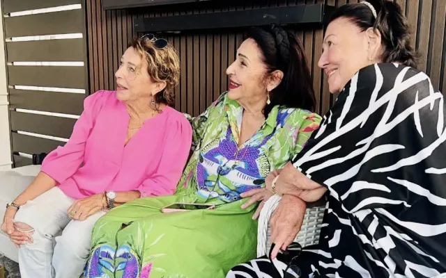 Las actrices Diana Rosa Suárez, Odalys Fuentes y Coralita Veloz durante un encuentro en Miami.